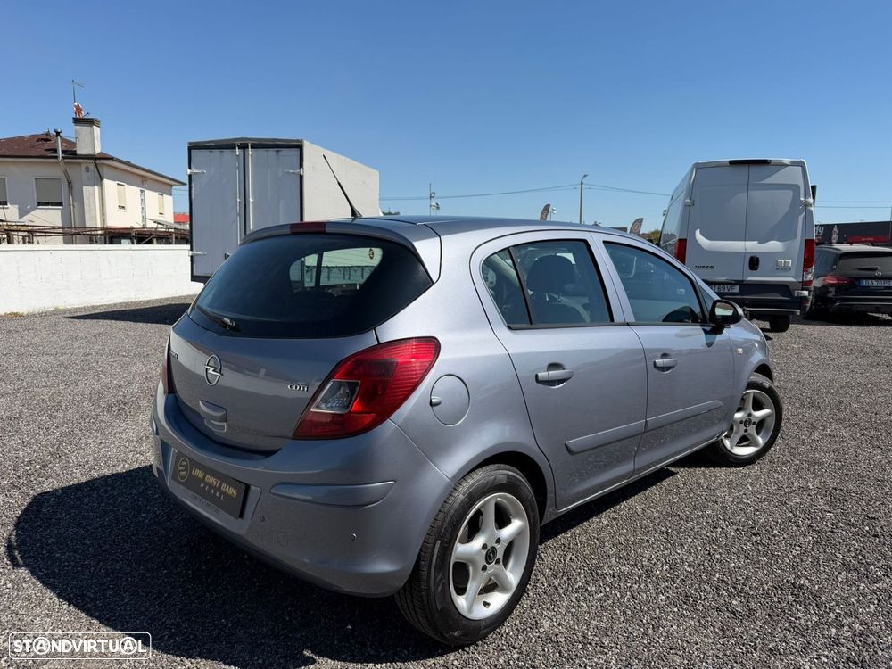 Opel Corsa 1.3 CDTi Enjoy - 4