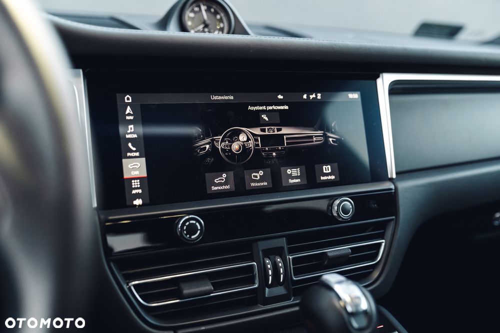 Porsche Macan Standard - 38