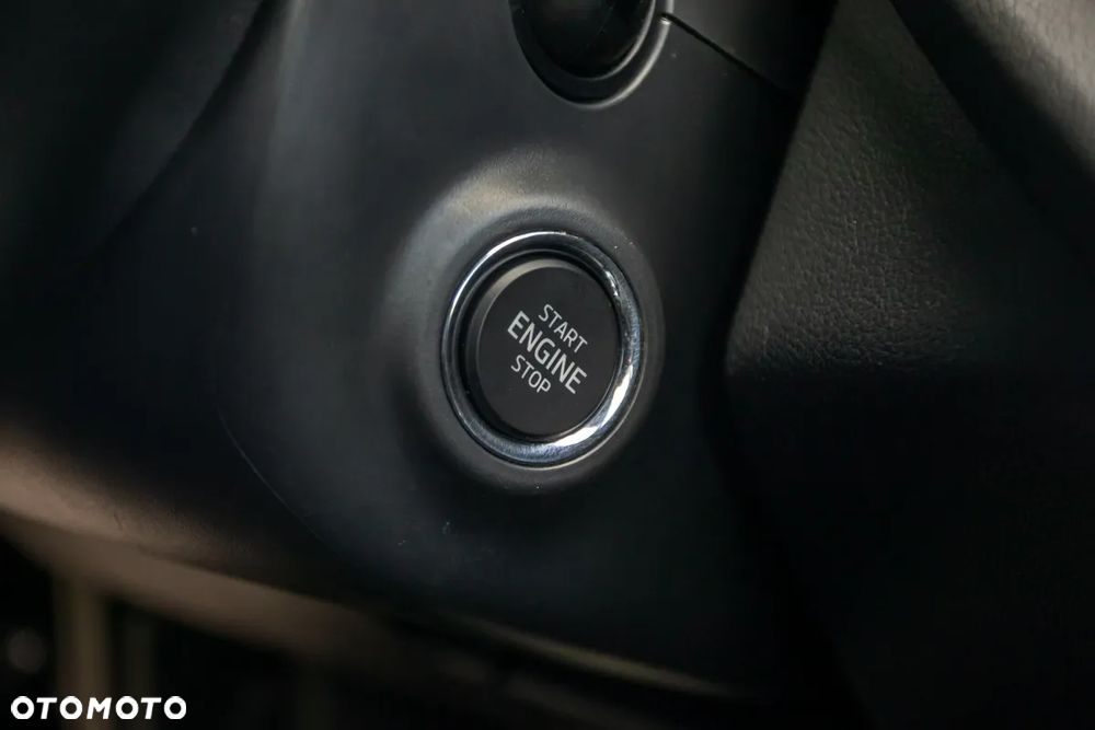 Skoda Octavia 2.0 TDI DSG 4x4 Scout First Edition - 32