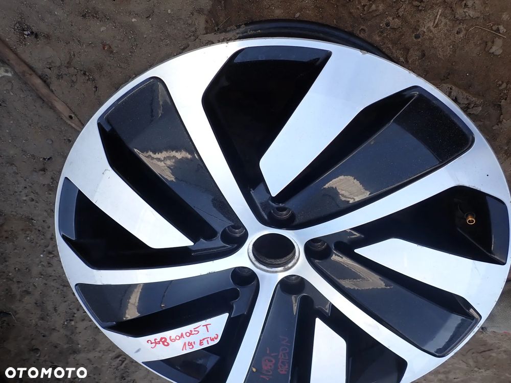 VW ARTEON ALUFELGA 19' 3G8601025T - 3