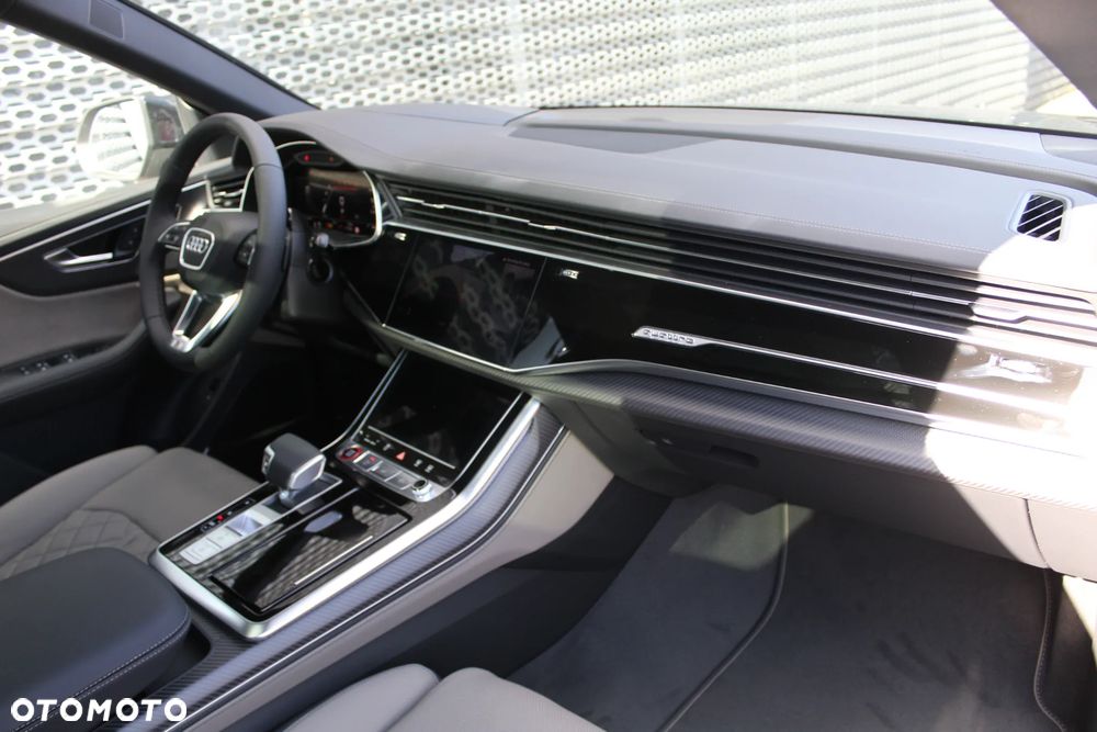 Audi SQ8 TFSI Quattro Tiptronic - 17