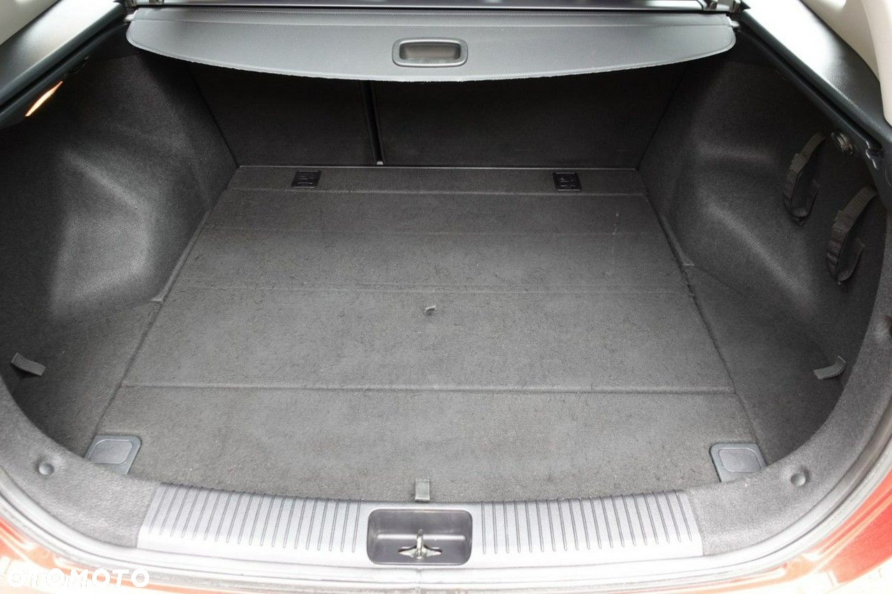 Kia Ceed - 19