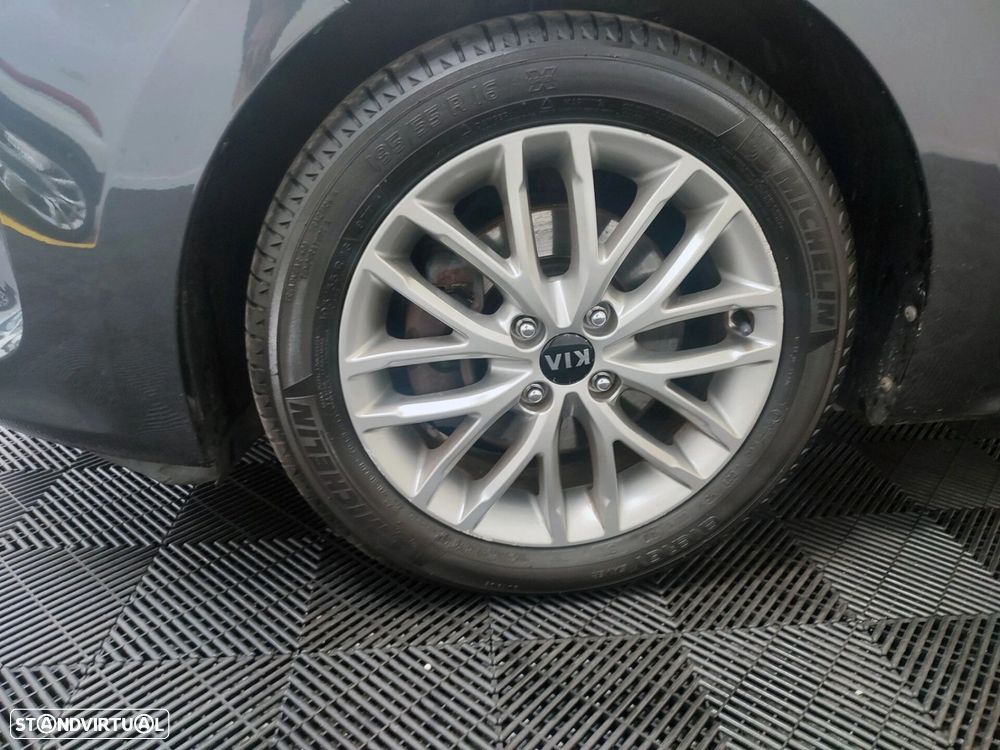 Kia Rio 1.4 CRDi 90 Platinum Edition - 21