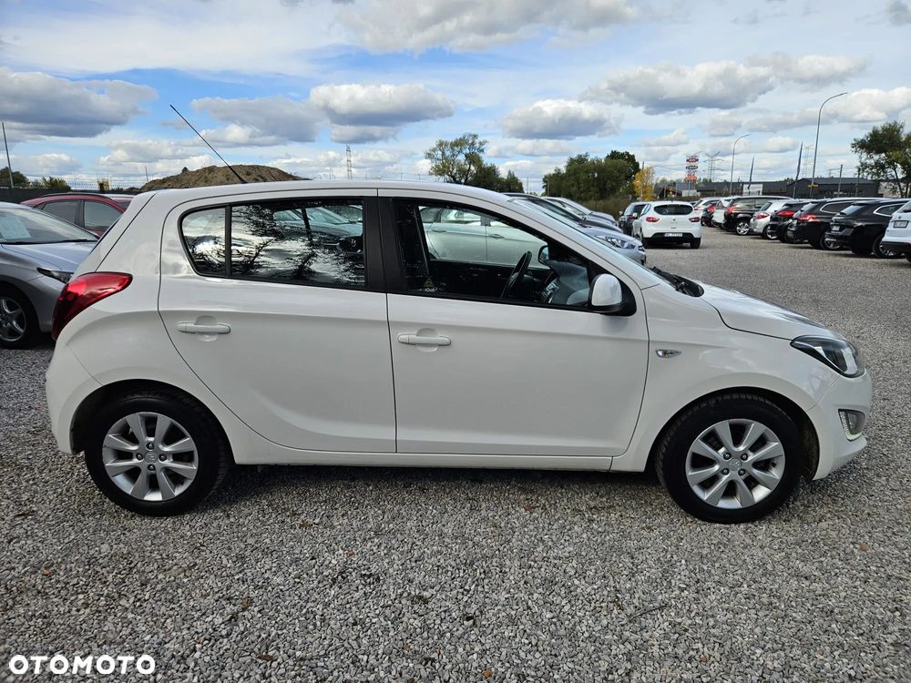 Hyundai i20 1.25 Comfort - 10