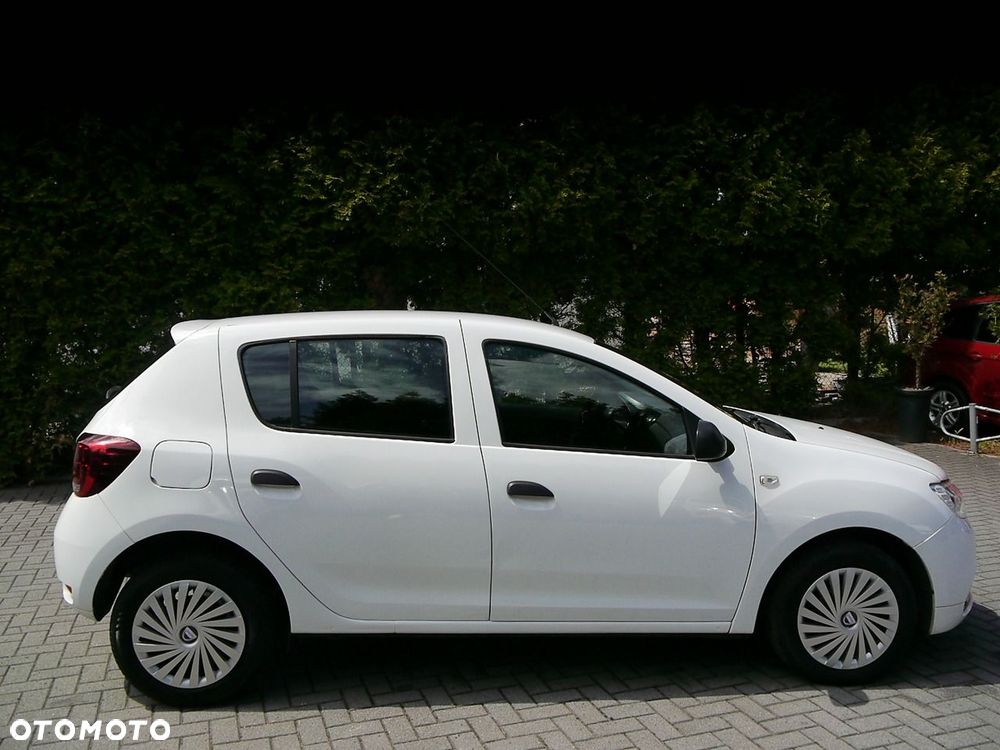 Dacia Sandero SCe 75 Acces - 9