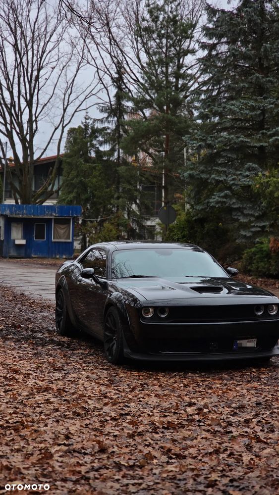 Dodge Challenger 6.4 Scat Pack - 1