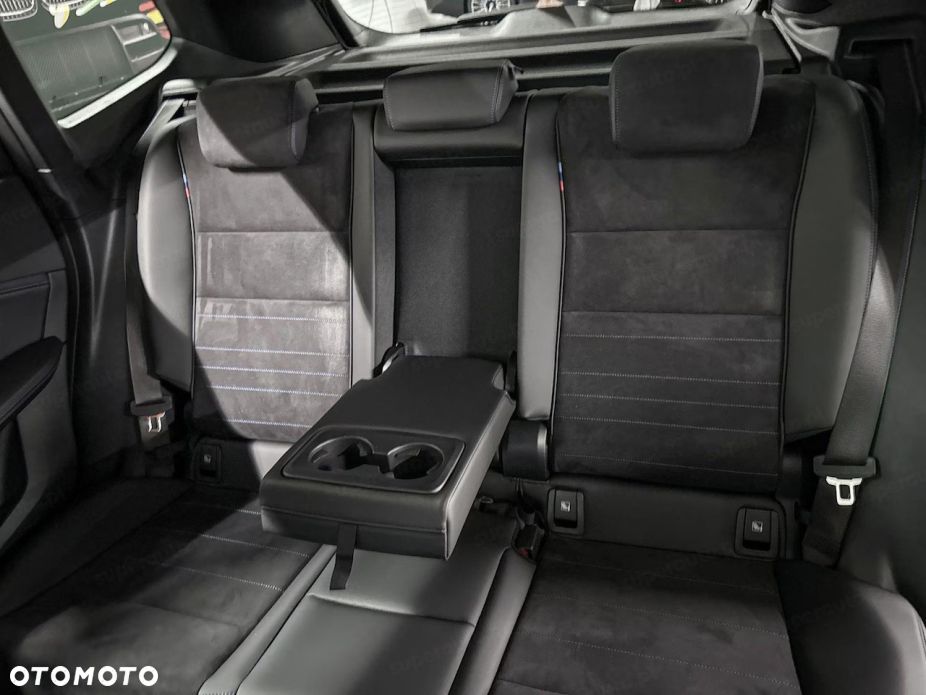 BMW X1 - 15