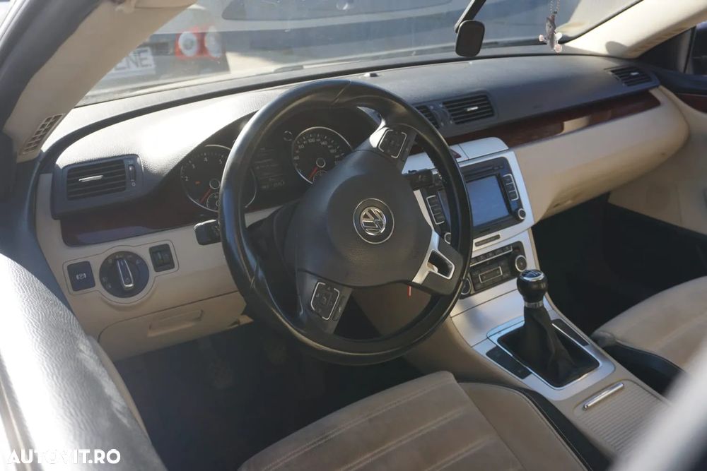 Volkswagen Passat CC 1.8 TSI - 7