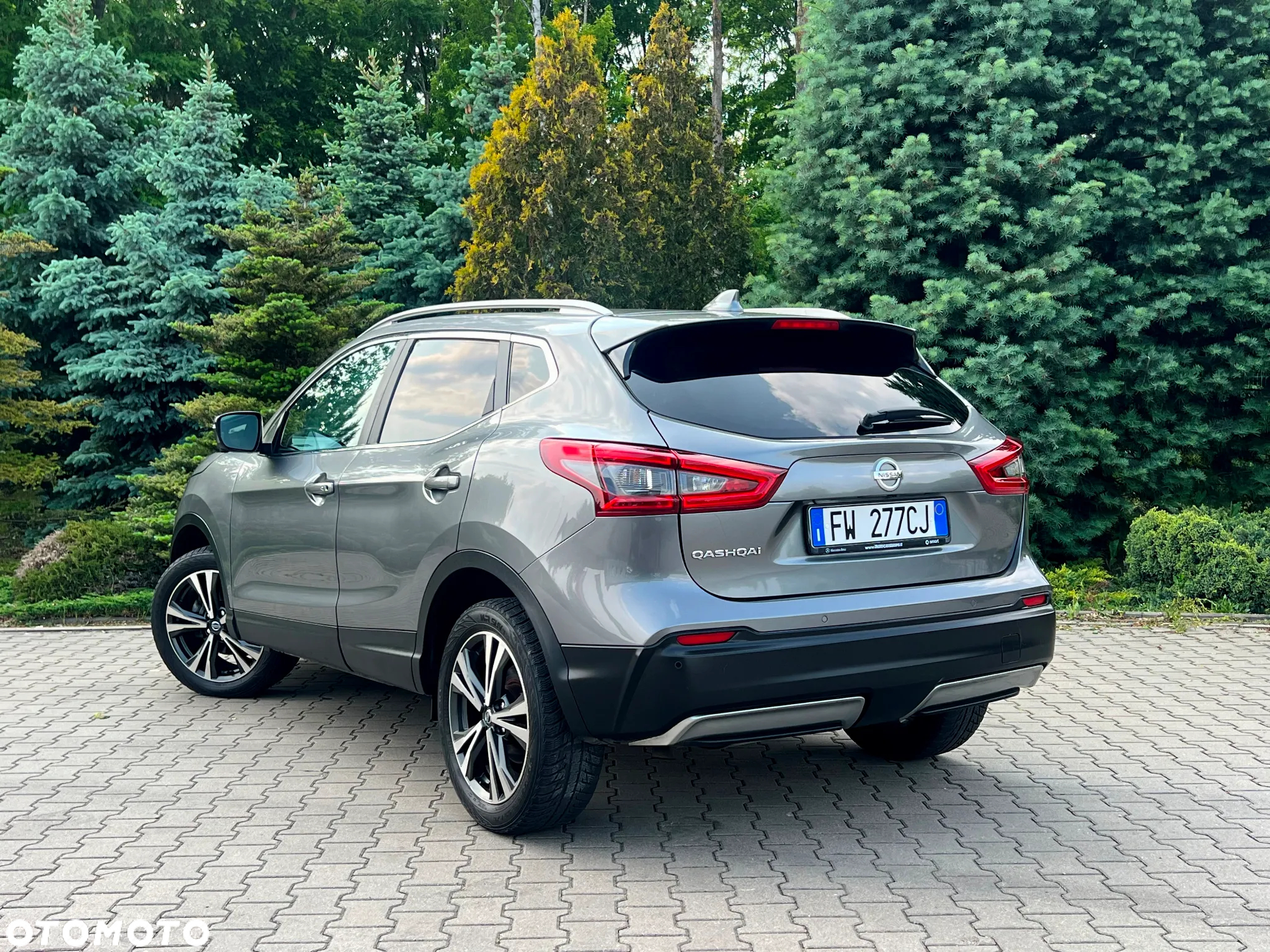 Nissan Qashqai 1.2 DIG-T Tekna+ - 4
