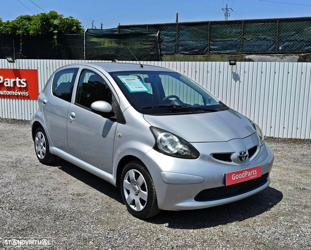 Toyota Aygo 1.0 + AC+VSC - 10