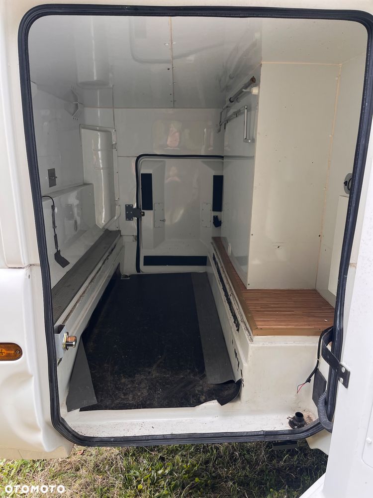 Mercedes-Benz Sprinter Rapido Esterel 37 - 35