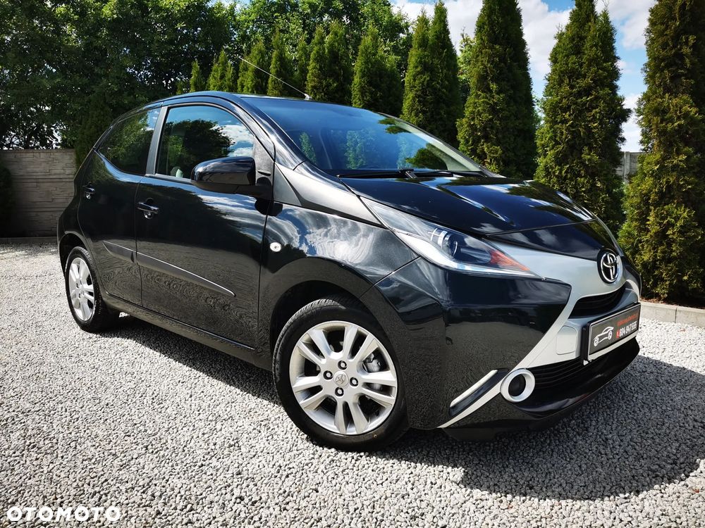 Toyota Aygo x-wave - 2