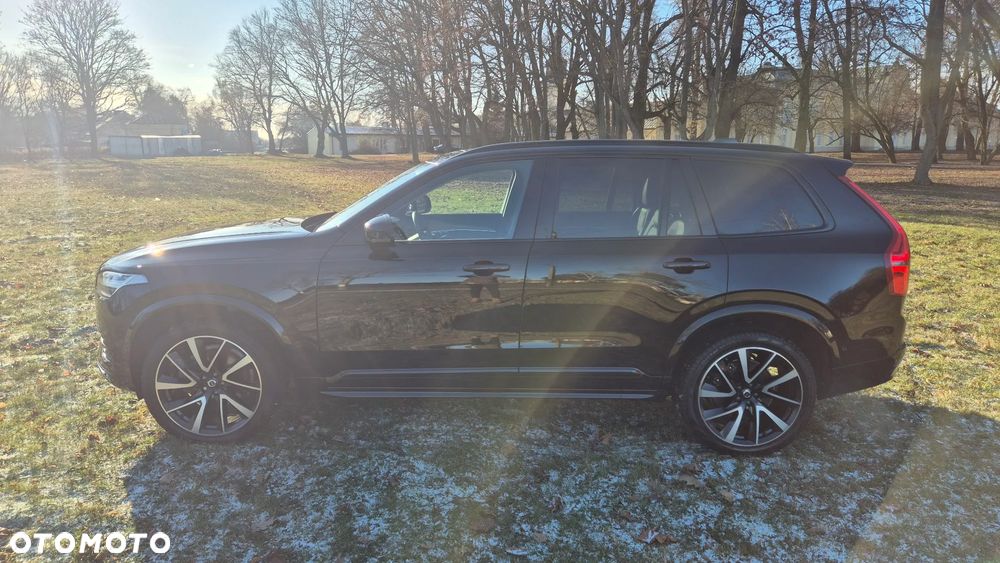 Volvo XC 90 - 4