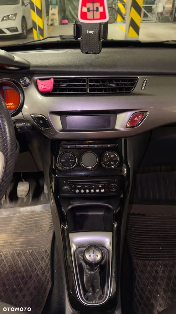 Citroën C3 VTi 120 Exclusive - 16