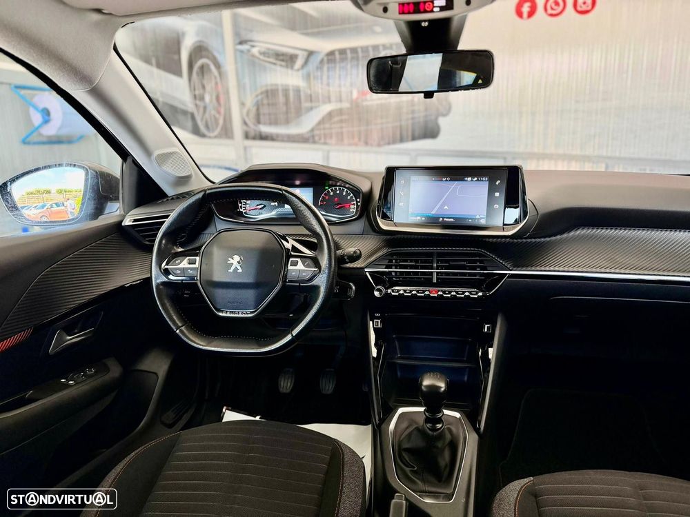 Peugeot 208 1.2 PureTech Allure - 16