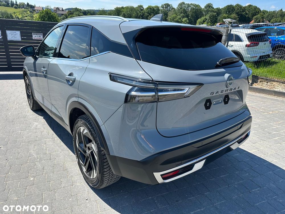 Nissan Qashqai 1.3 DIG-T MHEV 4x4 N-Connecta Xtronic - 6