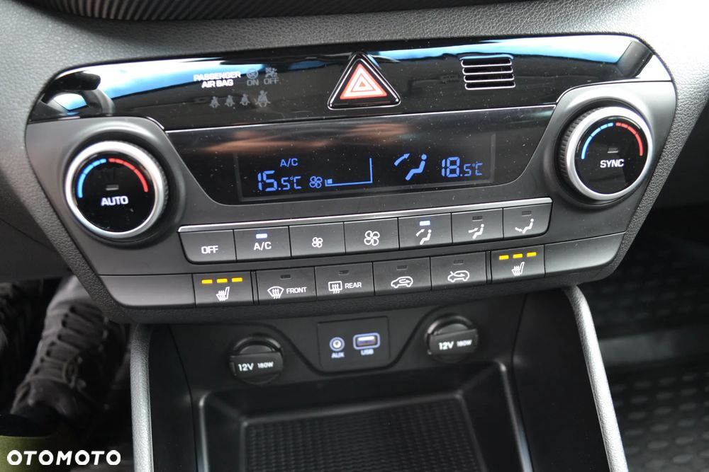 Hyundai Tucson blue 1.6 GDi 2WD Passion - 16