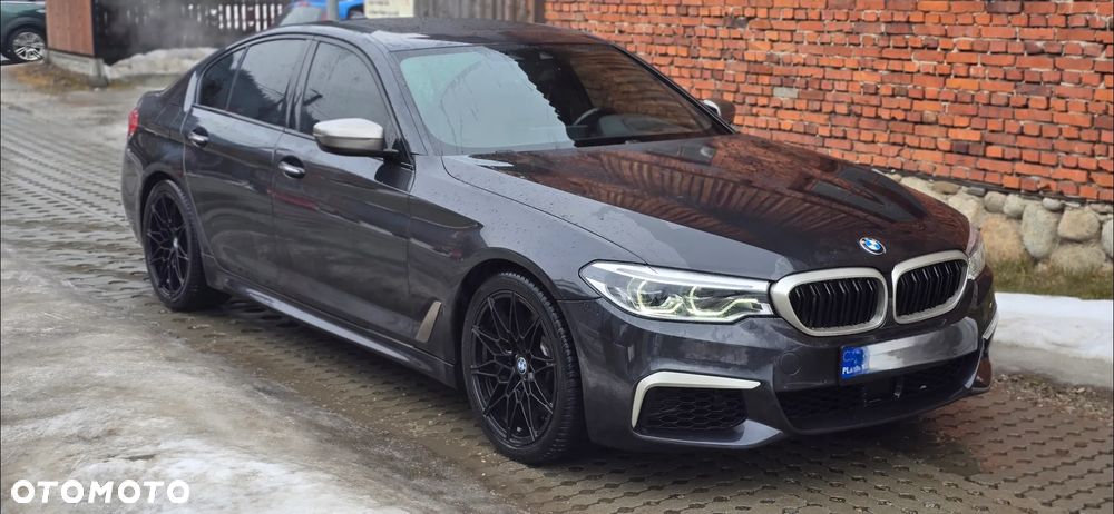BMW Seria 5 M550i xDrive - 8