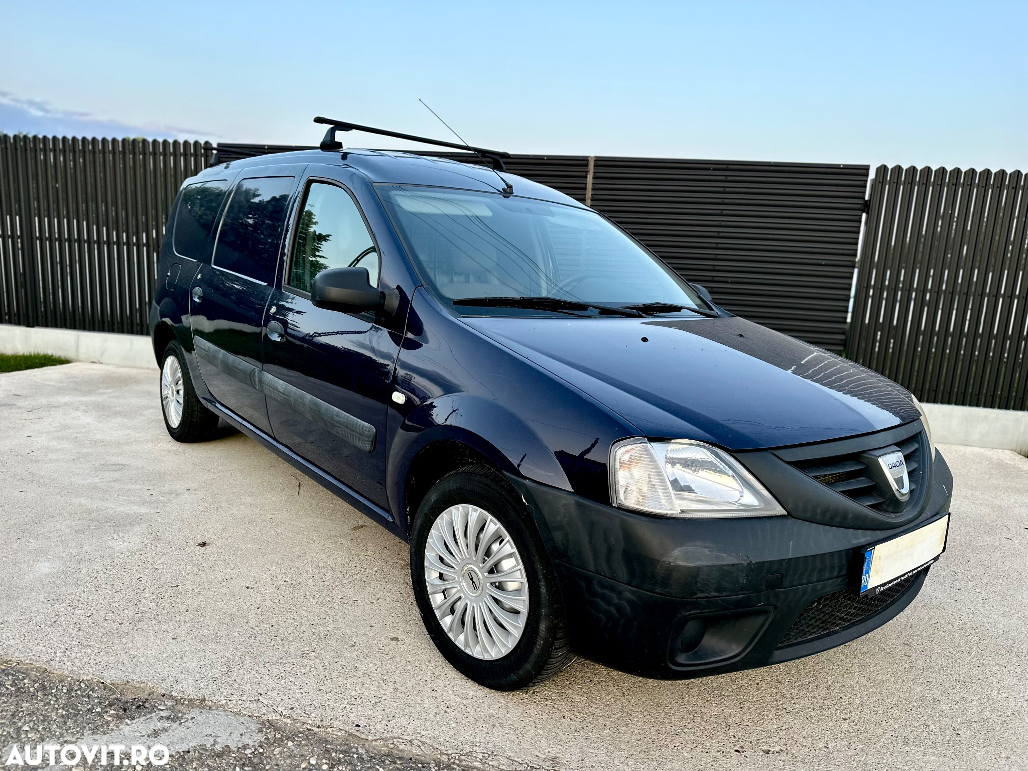 Dacia Logan Van - 25