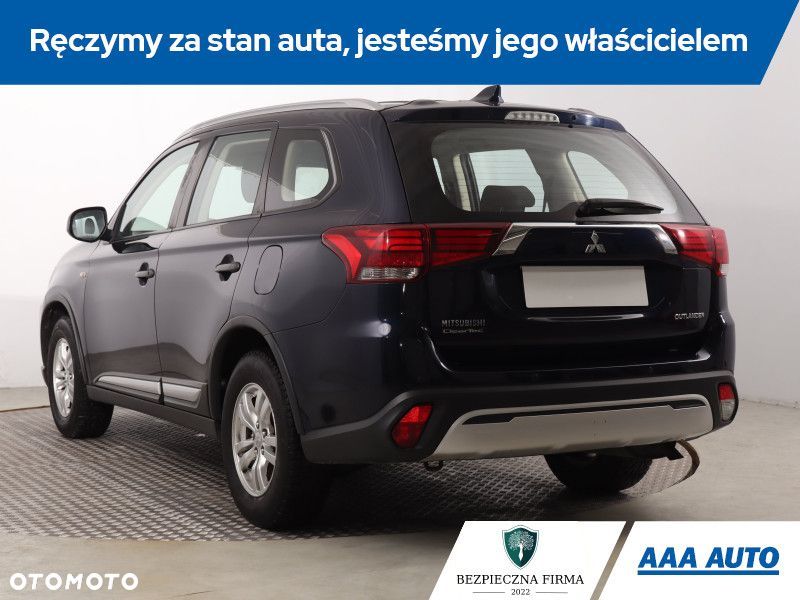 Mitsubishi Outlander - 6