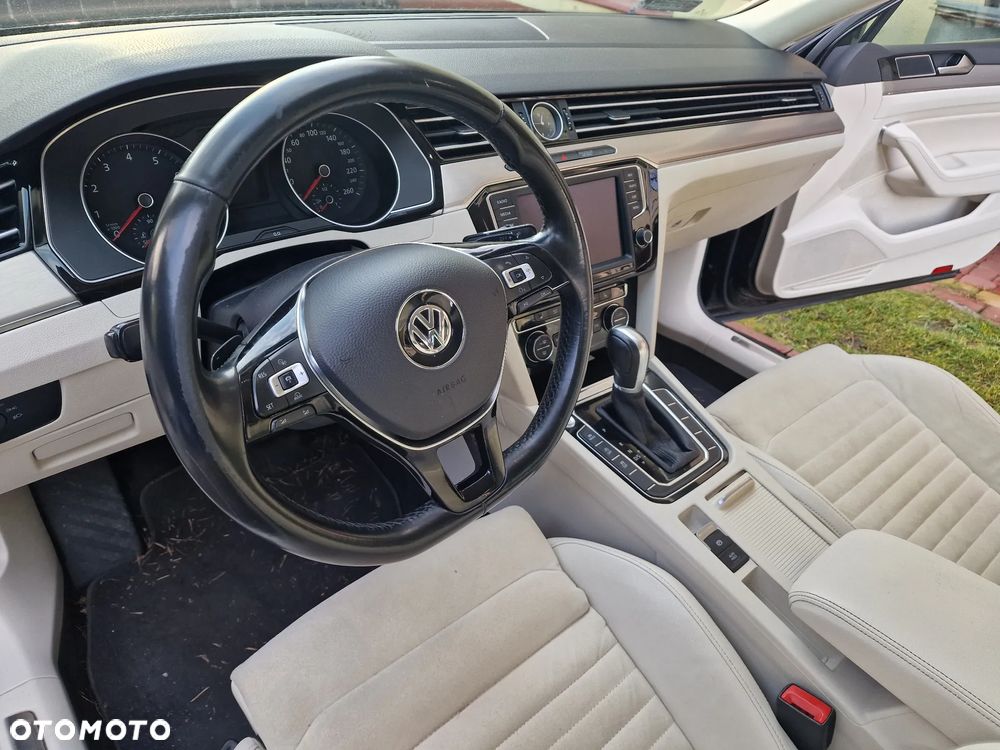 Volkswagen Passat 1.8 TSI BMT Highline DSG - 13