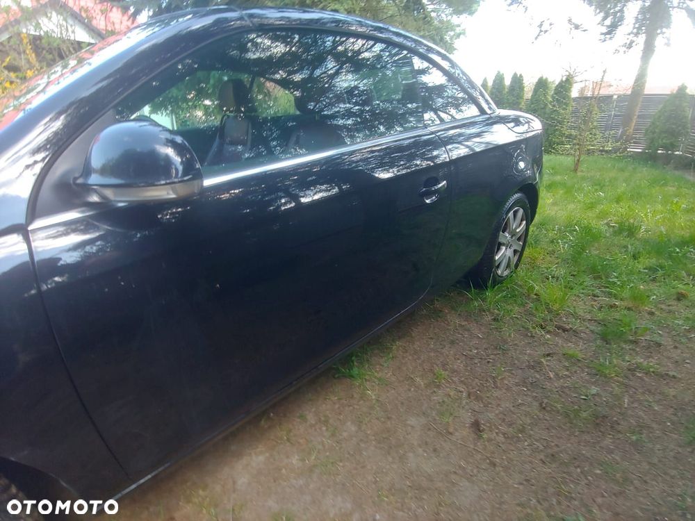 Volkswagen Eos - 4