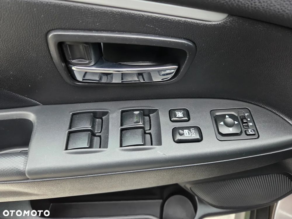 Mitsubishi ASX 1.8 DI-D 4WD Invite - 17