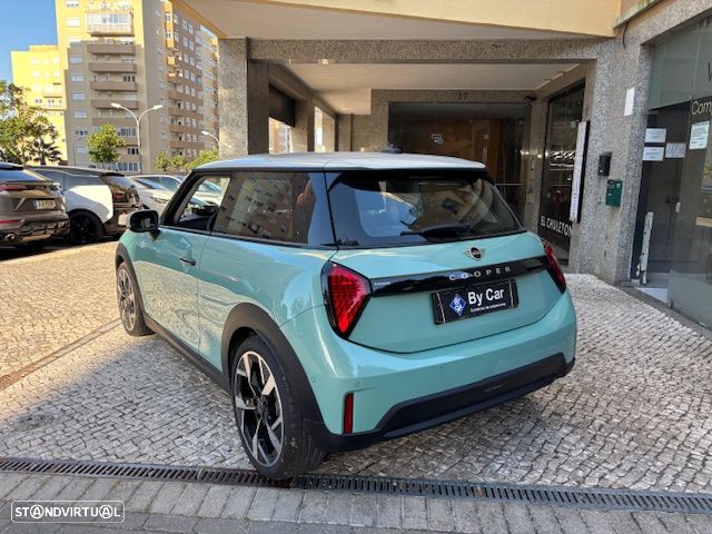 MINI 3 Portas Cooper C Classic M - 22