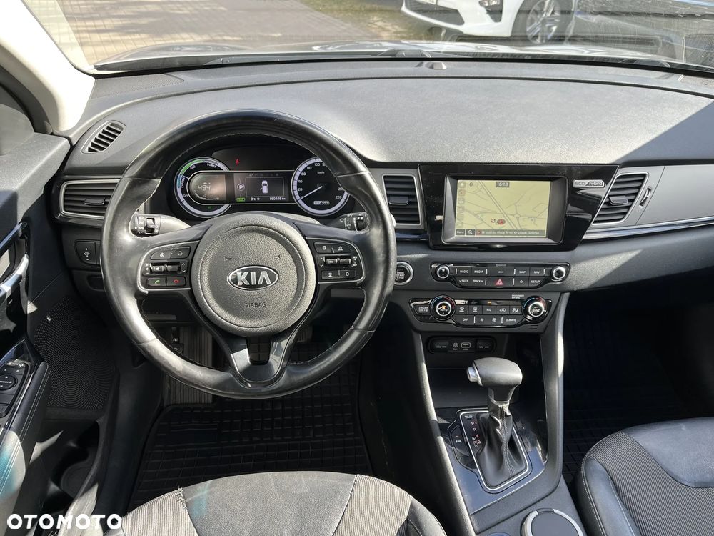 Kia Niro 1.6 GDI Hybrid L - 13