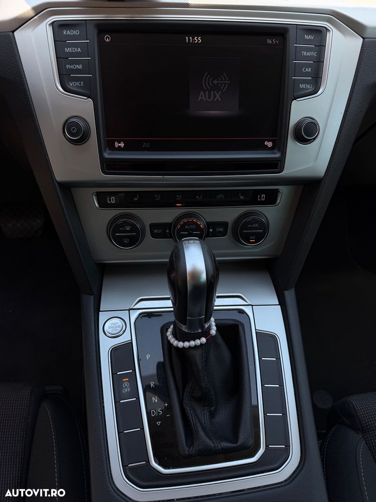 Volkswagen Passat 2.0 TDI DSG (BlueMotion Technology) Highline - 12