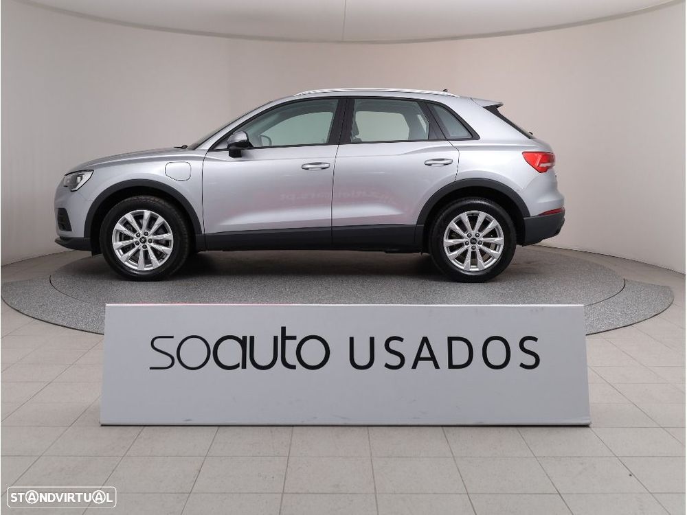 Audi Q3 45 TFSIe S tronic - 3