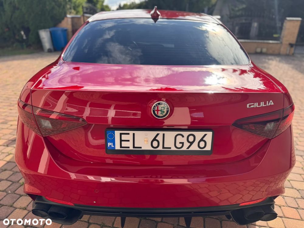 Alfa Romeo Giulia - 15