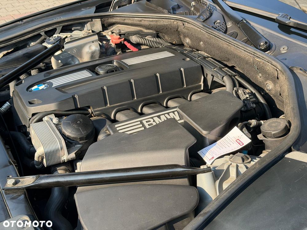 BMW Seria 5 523i - 13