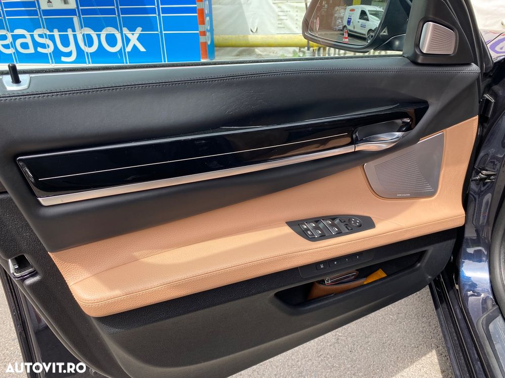 BMW Seria 7 730d - 9