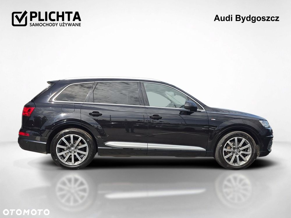 Audi Q7 - 7