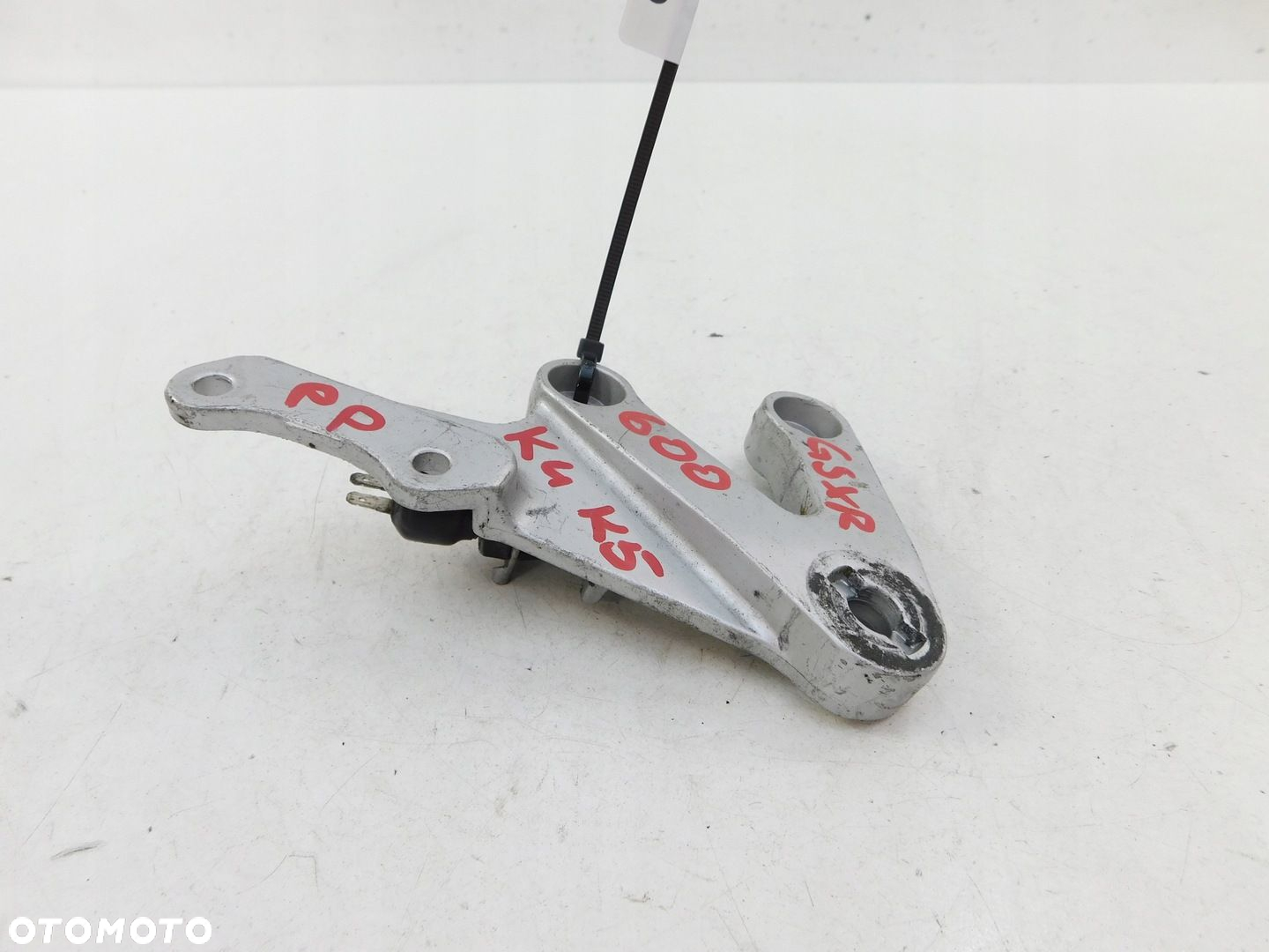 SUZUKI GSXR 600 K4 K5 SET KIEROWCY PRAWY - 2