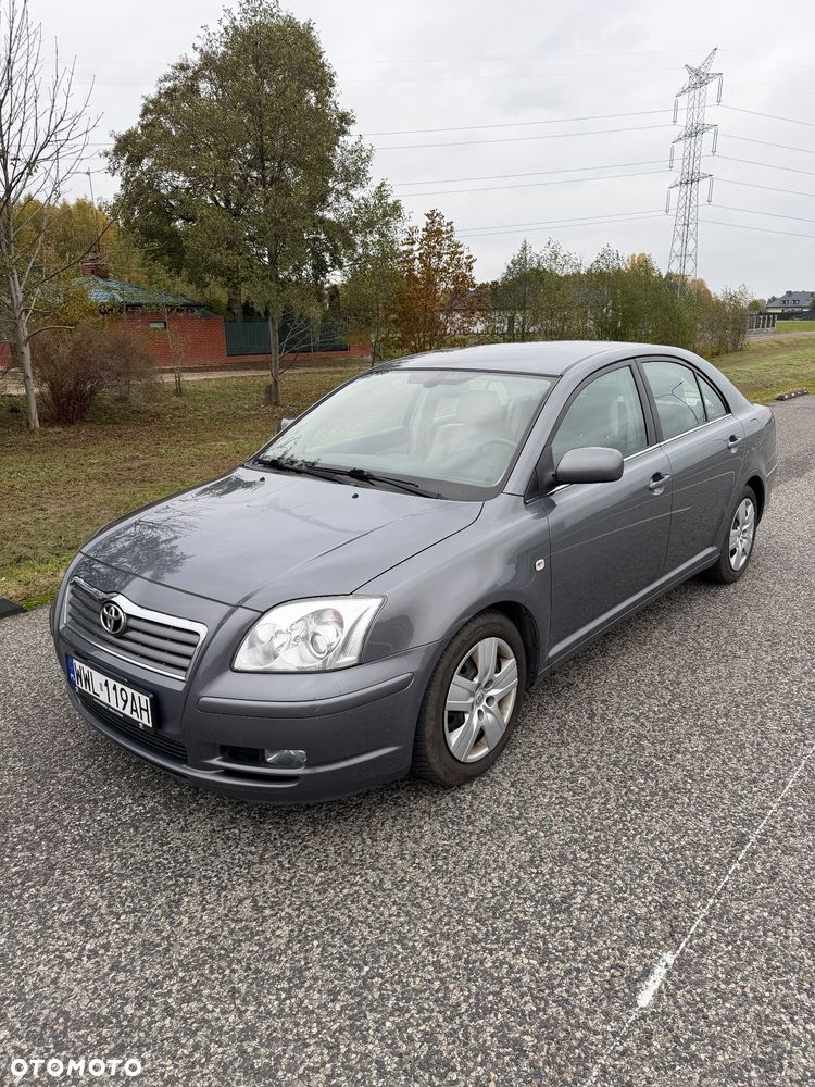 Toyota Avensis 2.0 VVT-i Prestige - 1