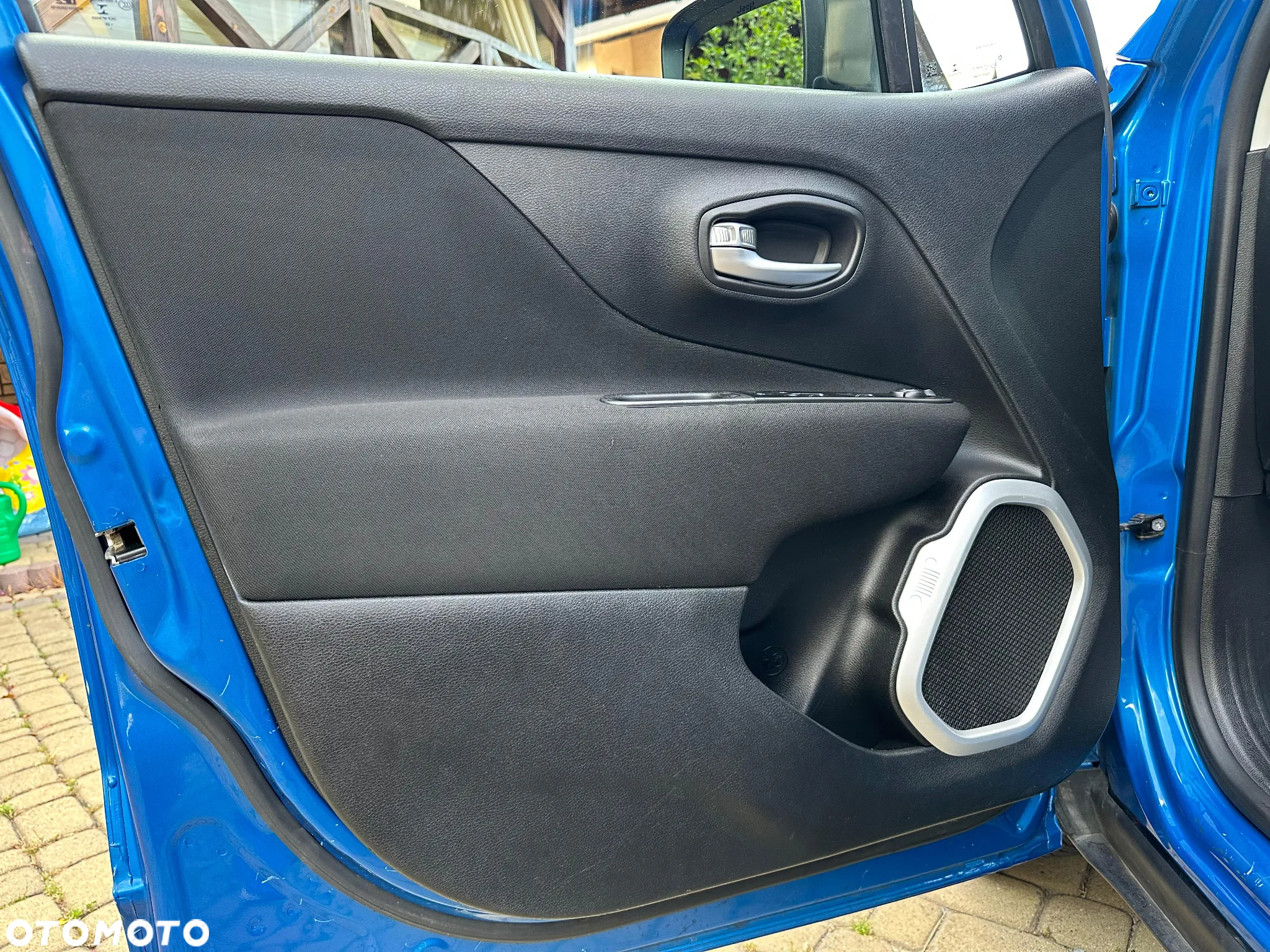 Jeep Renegade - 10