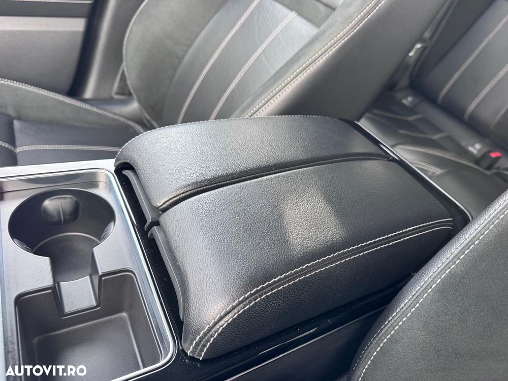 Land Rover Range Rover Velar 2.0 R-Dynamic - 34