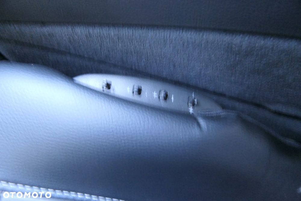 Mercedes-Benz CLK 200 Kompressor Automatik Avantgarde - 28