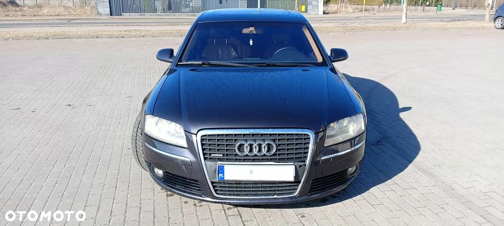 Audi A8 4.2 FSI Quattro - 4
