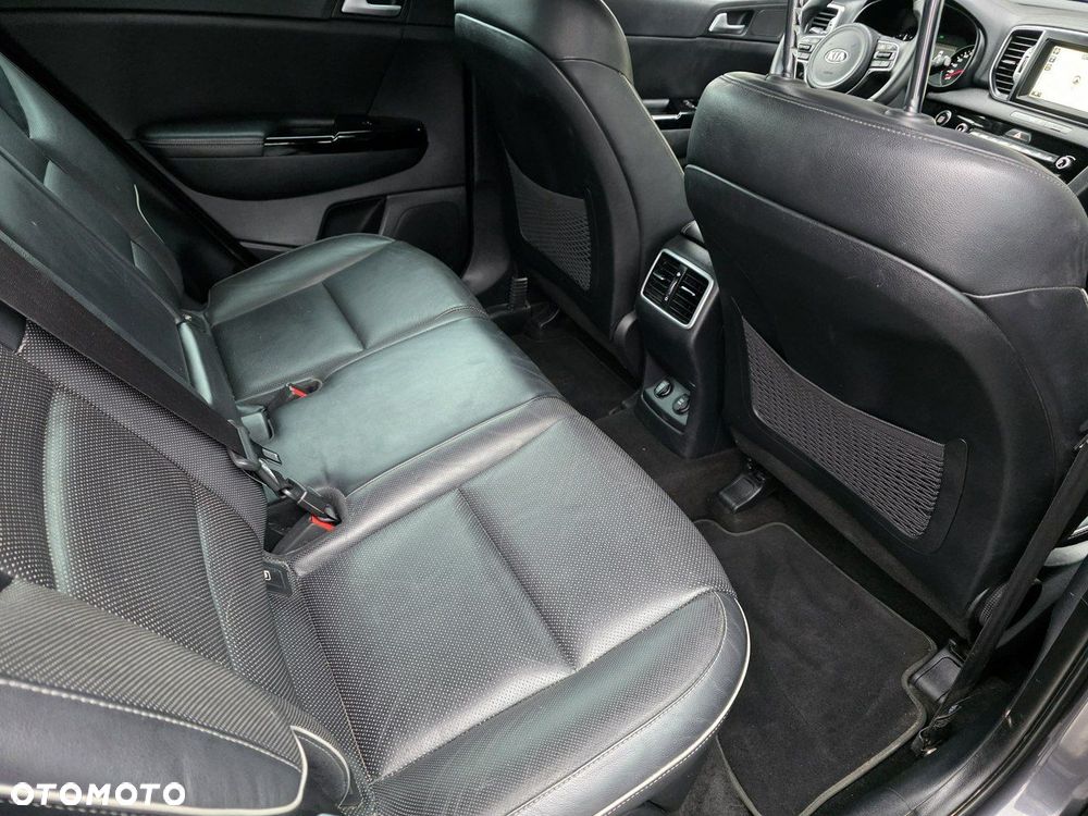 Kia Sportage - 18