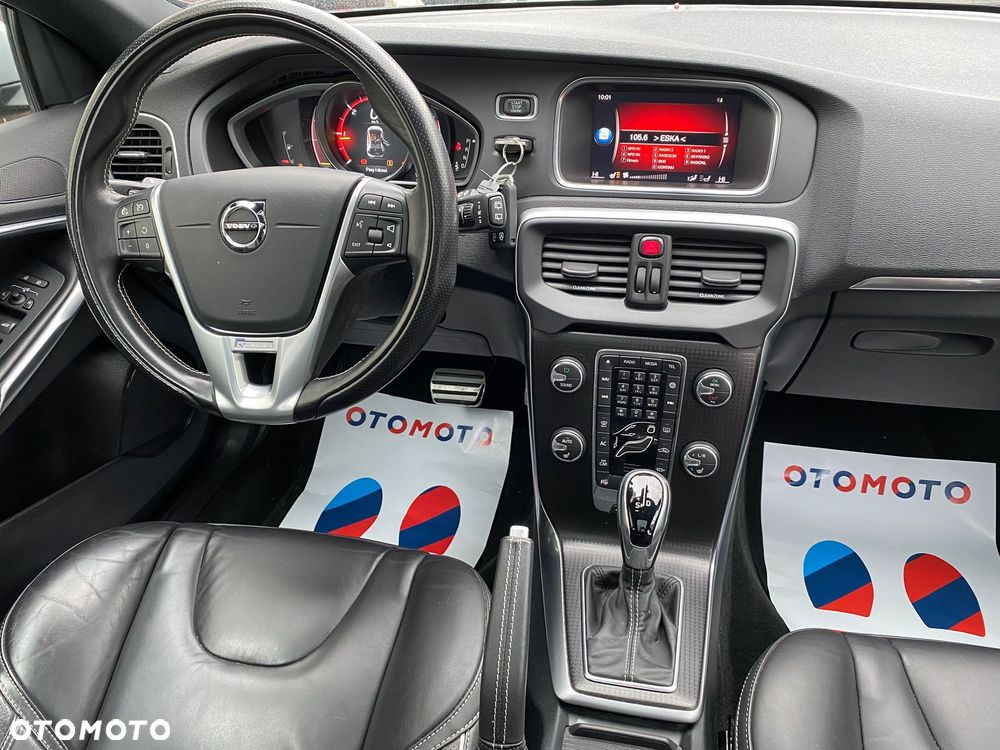 Volvo V40 D3 Geartronic RDesign - 8
