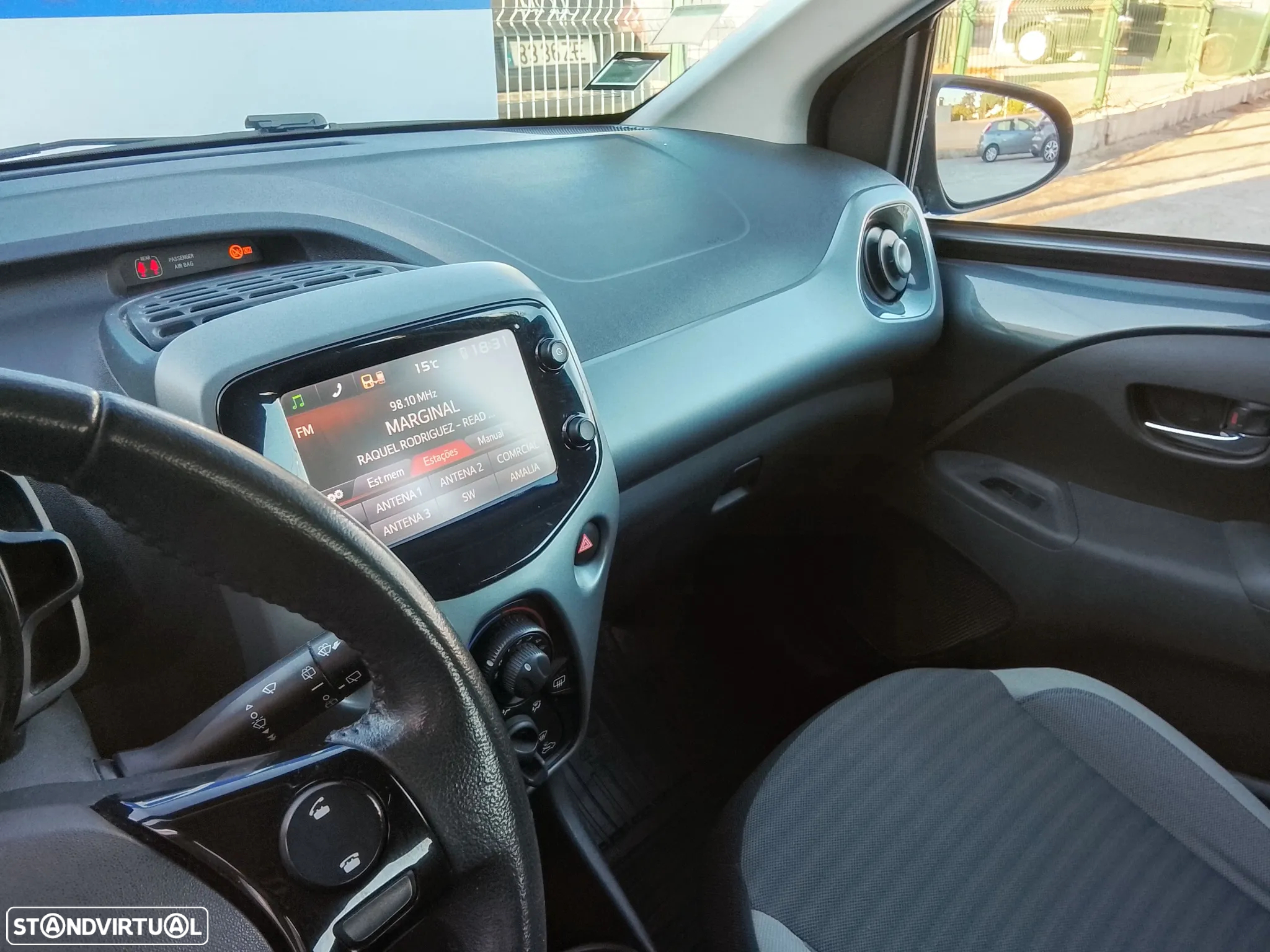 Toyota Aygo 1.0 X-Play+X-Touch - 8