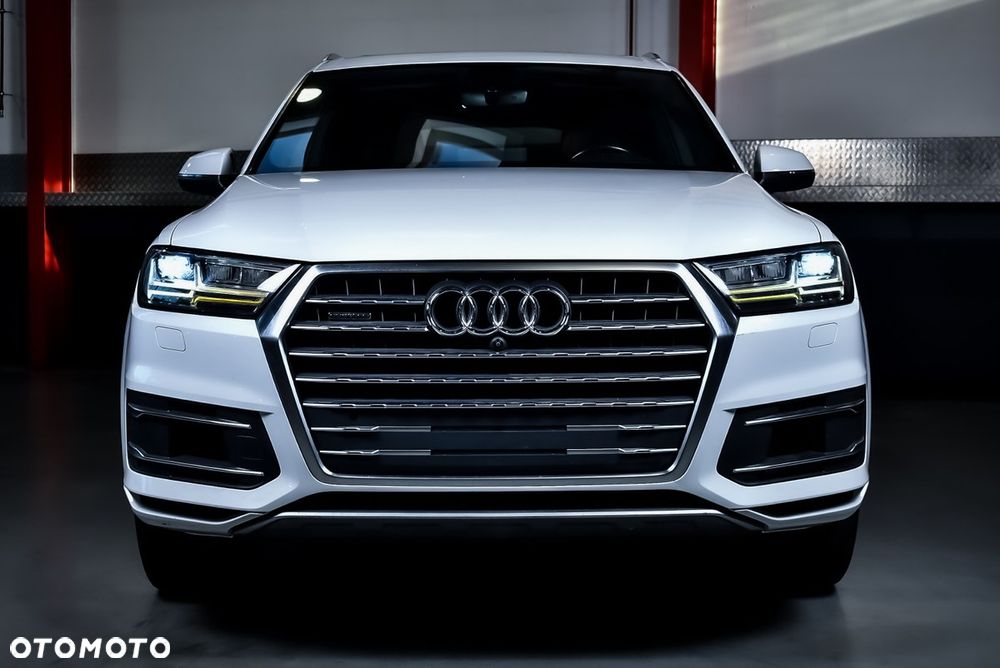 Audi Q7 - 2