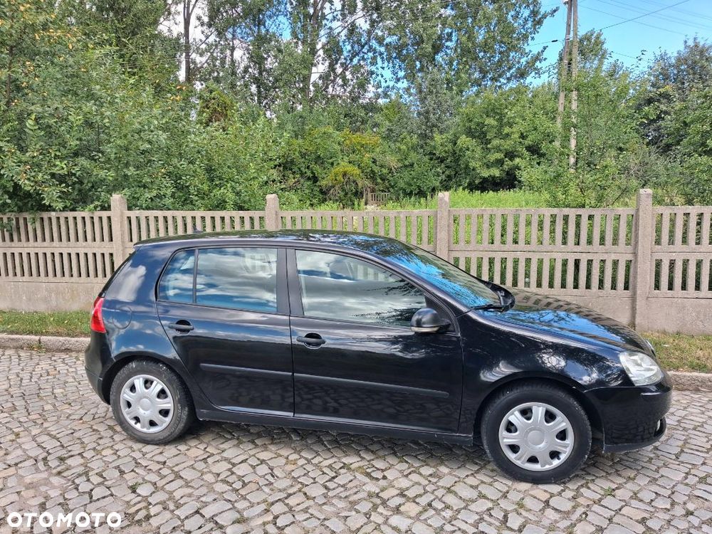 Volkswagen Golf - 4