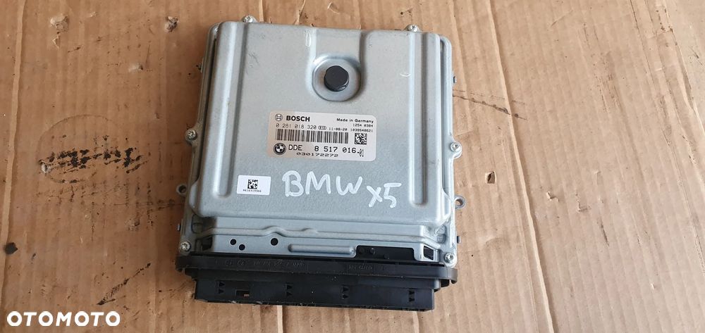 Komputer sterownik silnika BMW X5 E70 3.0D 8517016 - 1