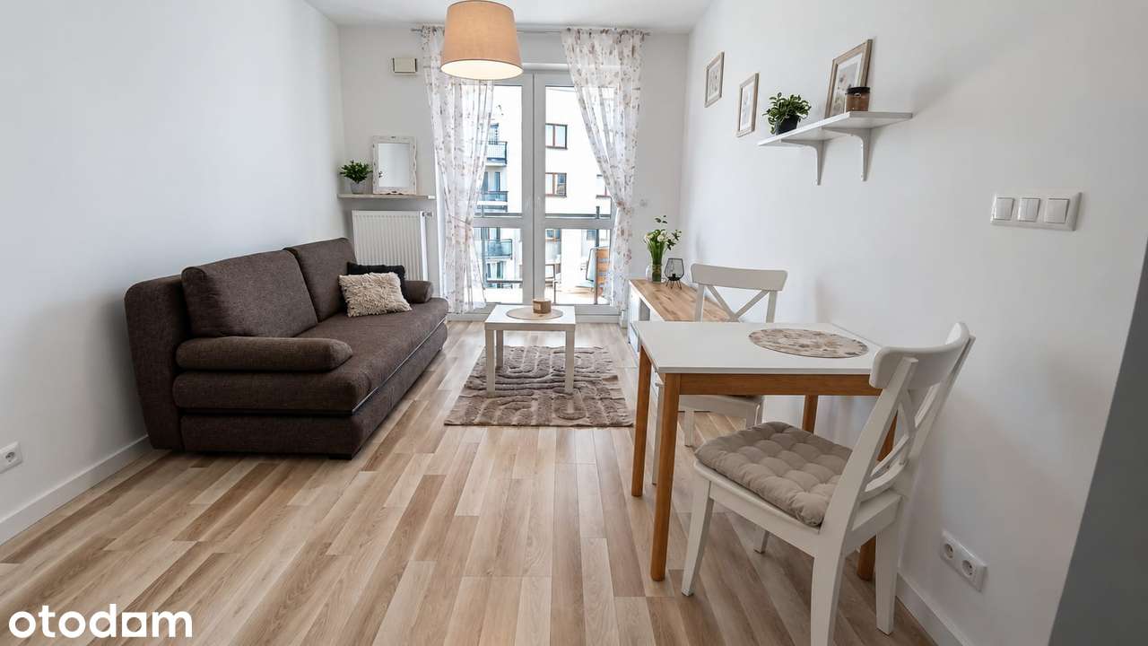 Jasne 2 pokojowe mieszkanie z balkonem / 39m2 blisko przystanku /URSUS