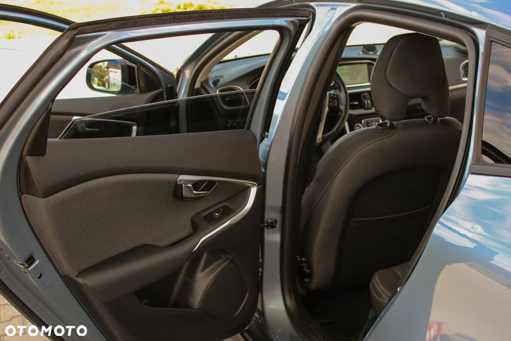 Volvo V40 Cross Country D3 - 26