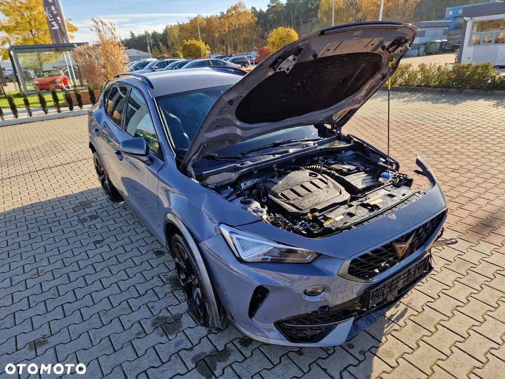 Cupra Formentor - 16